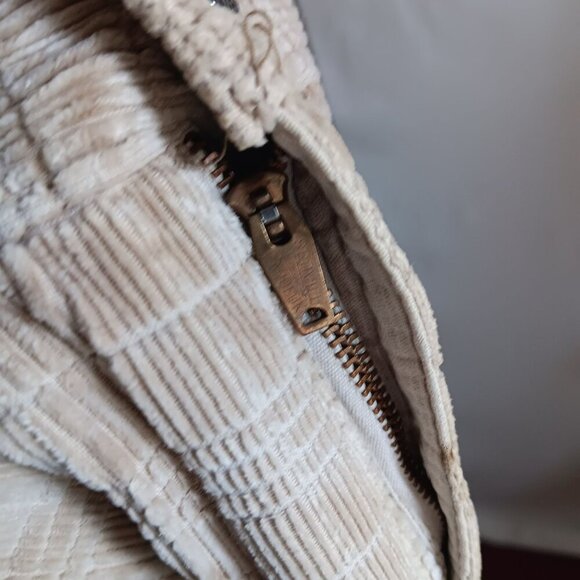 33x32 Vintage Big E 1970's Levis For Gals Corduroy Wide-Leg Bellbottom Pants - Picture 8 of 9